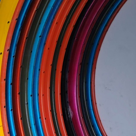 Aros clincher R28 pintados en horno LIQUIDACION